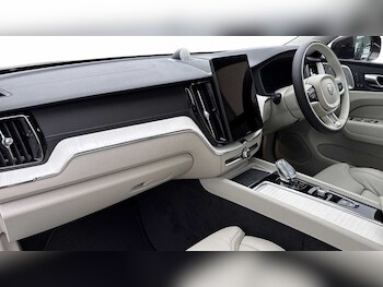 Used Volvo XC60 2026 for sale - 78149014: Photo
