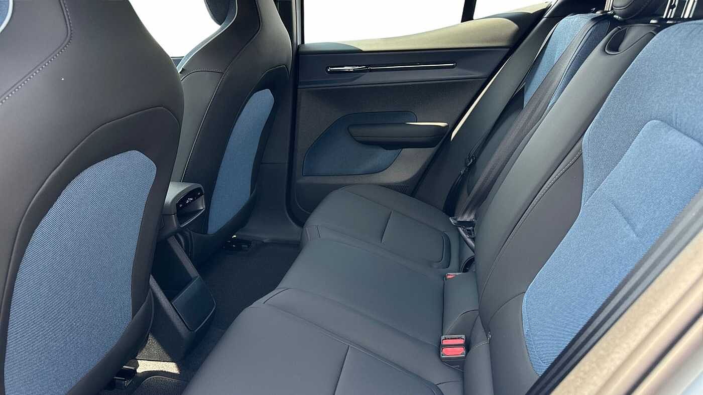 Used Volvo EX30 2025 for sale - 76679903: Photo 10