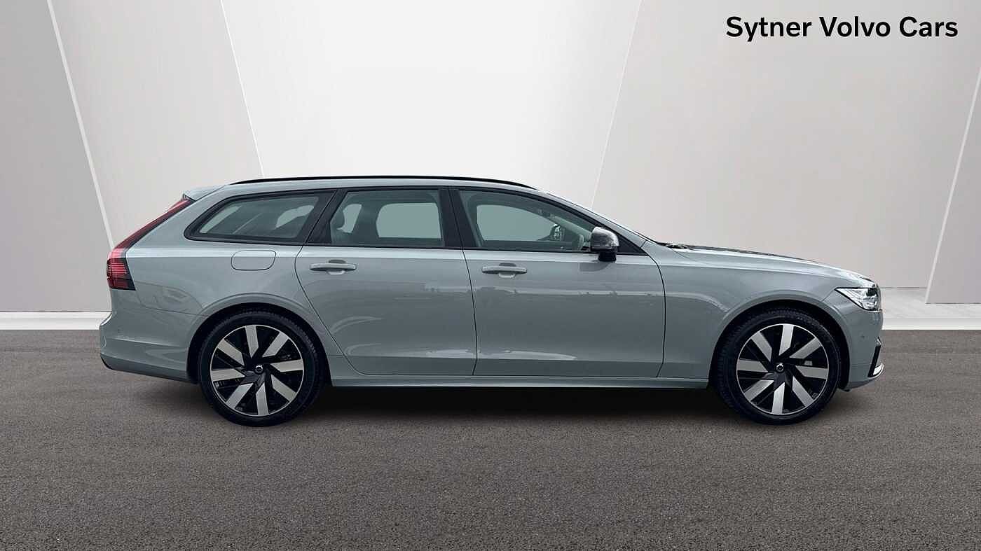 Used Volvo V90 2025 for sale - 76679457: Photo 3