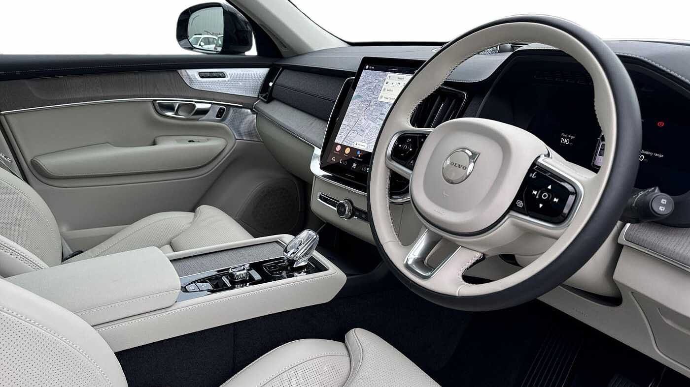 Used Volvo XC90 2025 for sale - 76679980: Photo 5