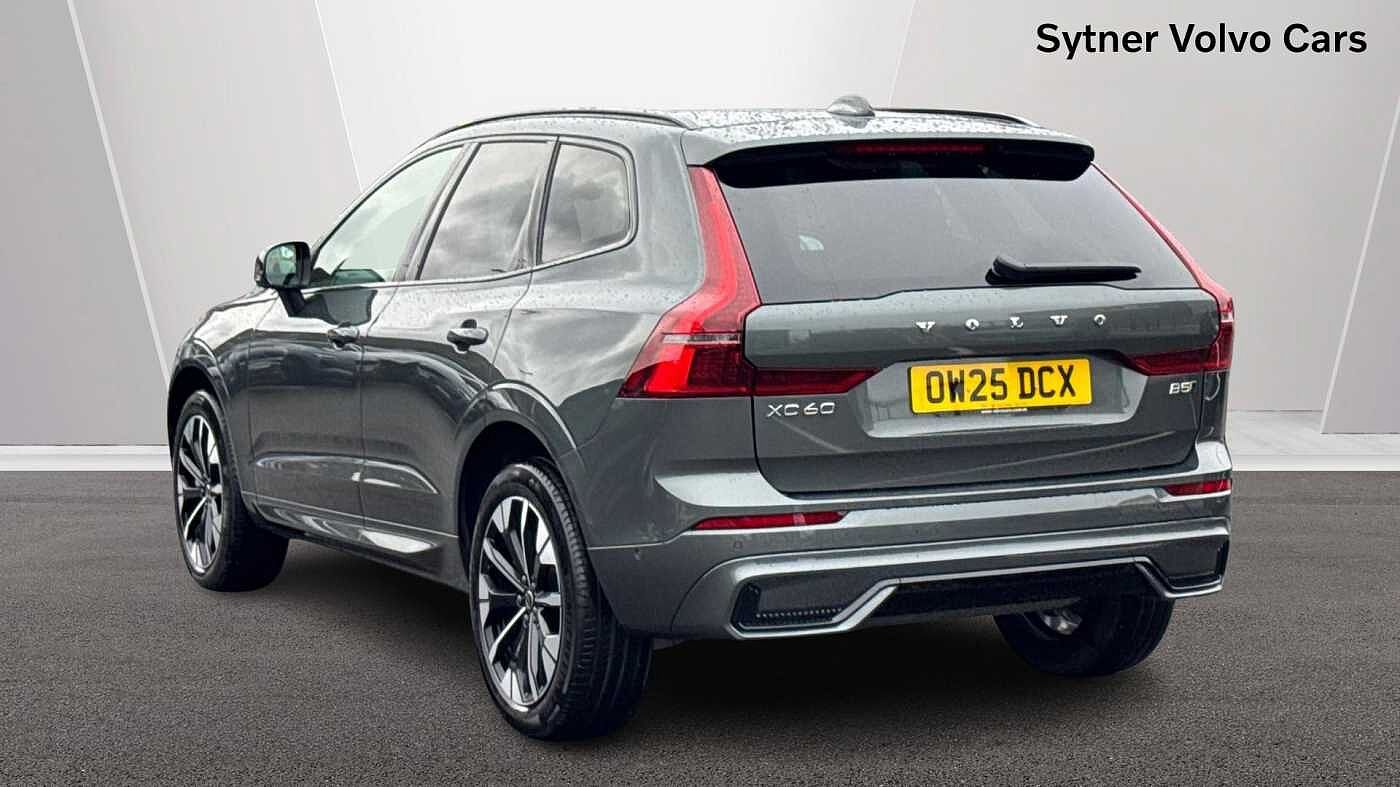 Used Volvo XC60 2025 for sale - 78140366: Photo 2