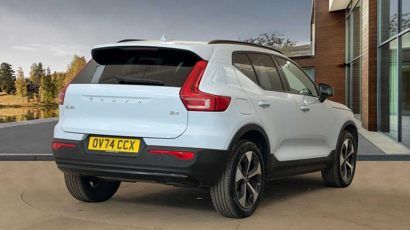 Used Volvo XC40 2024 for sale - 77098905: Photo 3