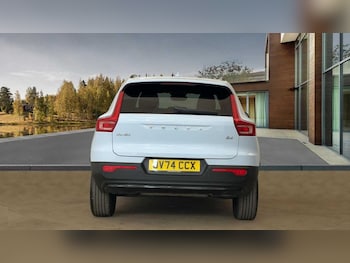 Used Volvo XC40 2024 for sale - 77098905: Photo