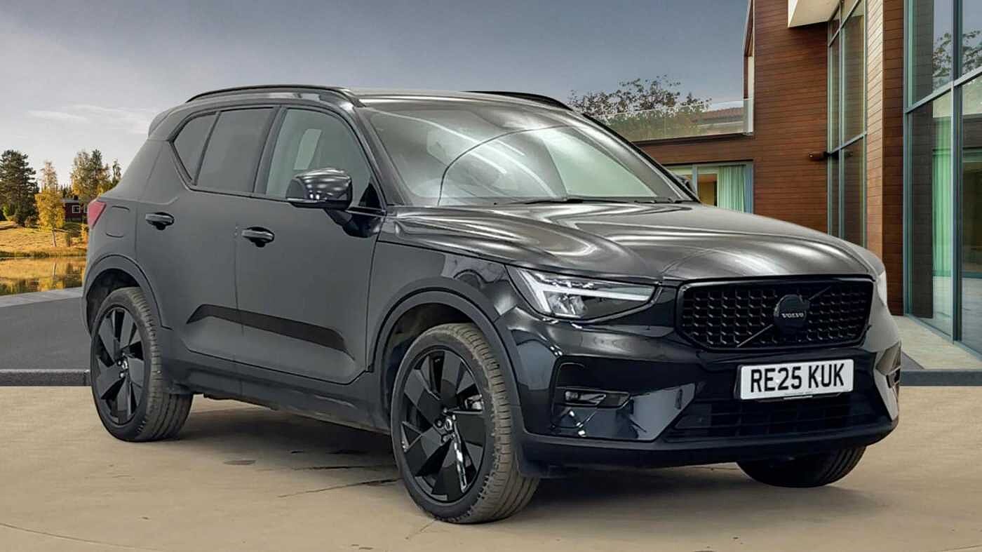 Used Volvo XC40 2025 for sale - 77164635: Photo 1