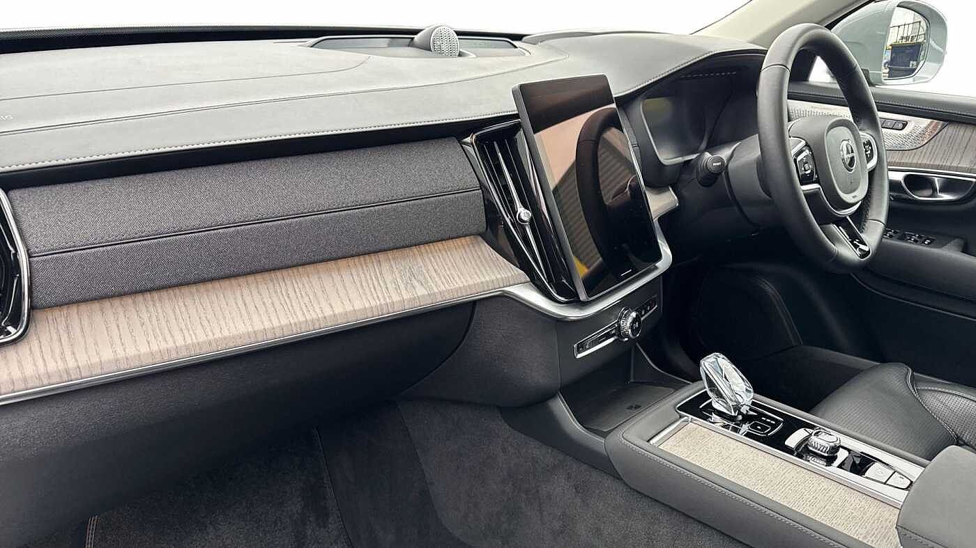 Used Volvo XC90 2025 for sale - 78139292: Photo 4