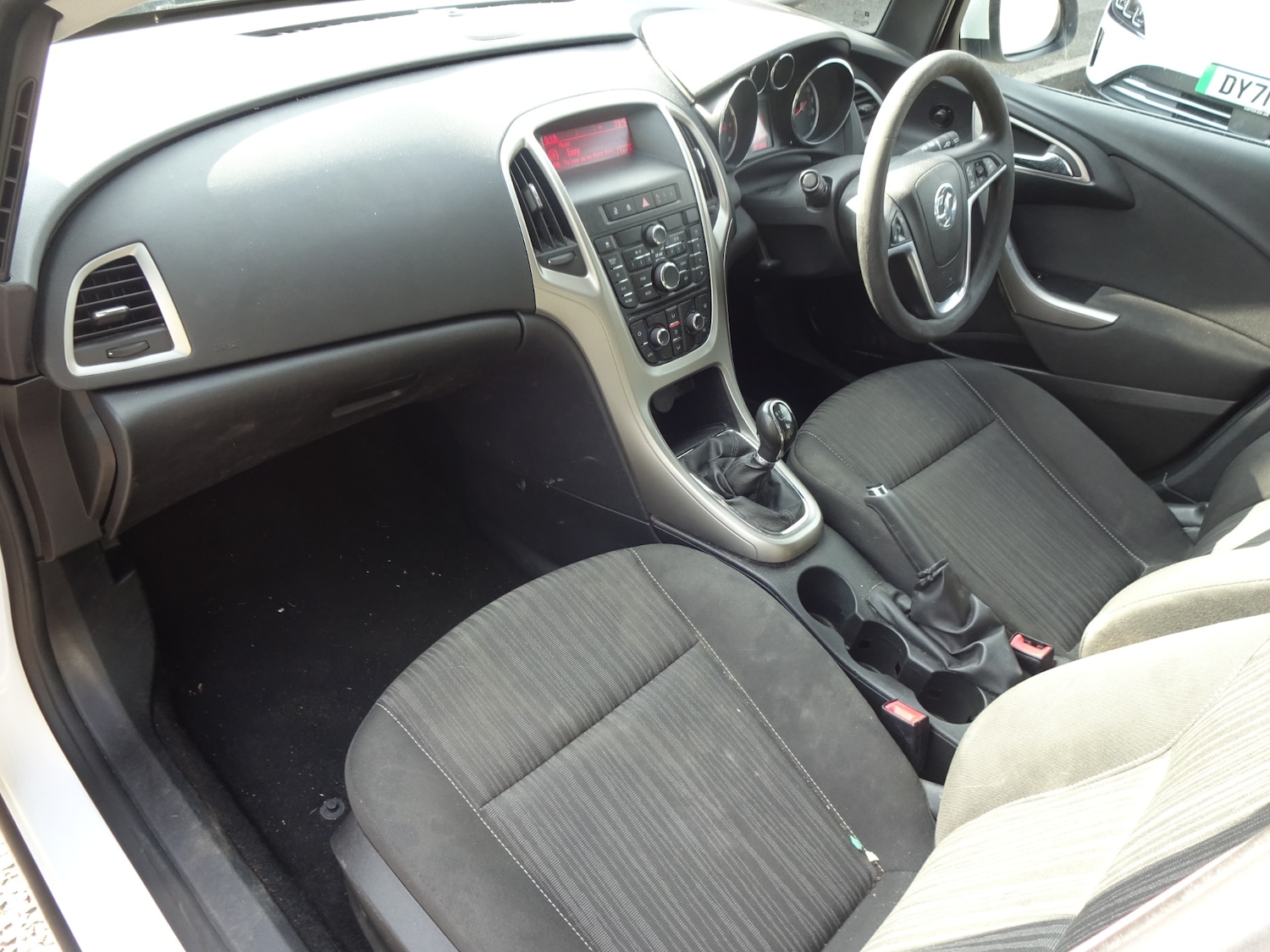 Used Vauxhall Astra 2011 for sale - 76740982: Photo 10