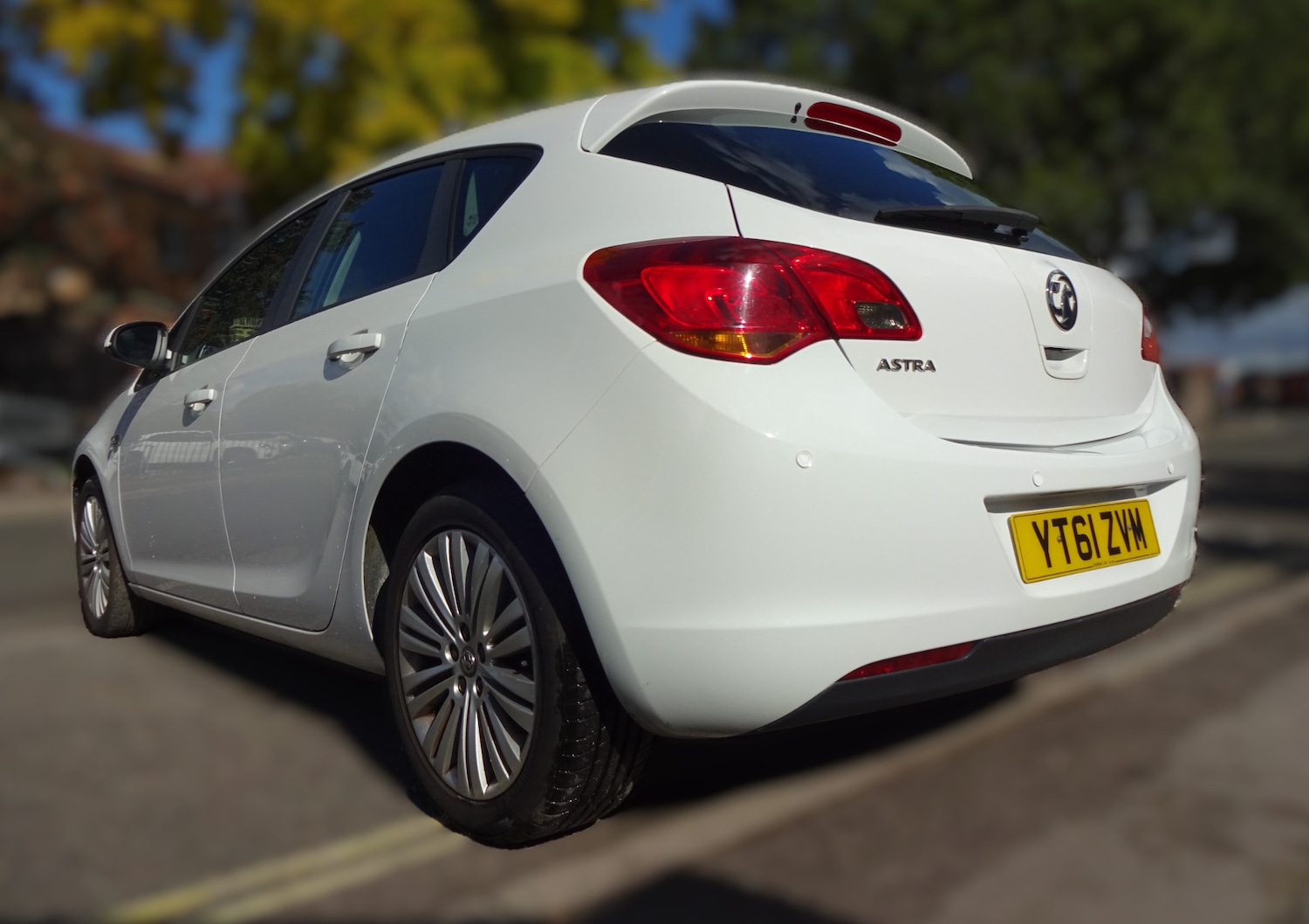 Used Vauxhall Astra 2011 for sale - 76740982: Photo 6