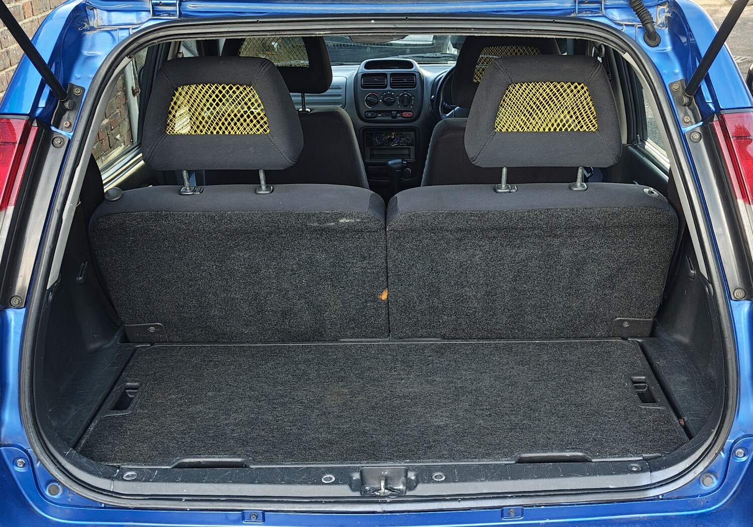 Used Suzuki Ignis 2003 for sale - 77691380: Photo 16