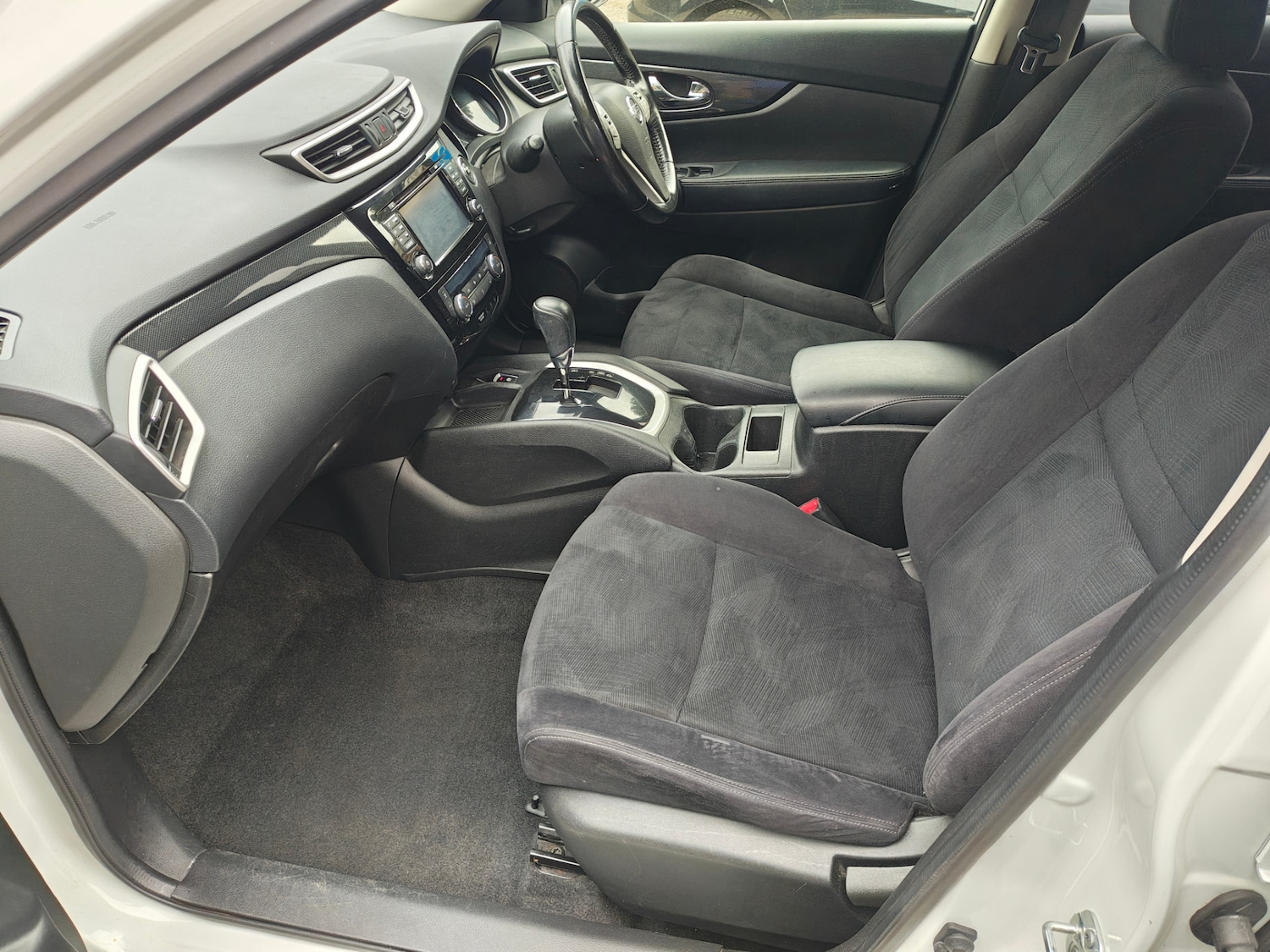 Used Nissan X-Trail 2014 for sale - 76064492: Photo 16