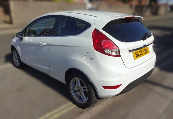 Used Ford Fiesta 2013 for sale - 75676430: Photo 14