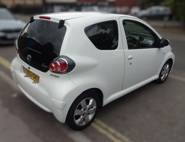 Used Toyota AYGO 2012 for sale - 75653384: Photo 25