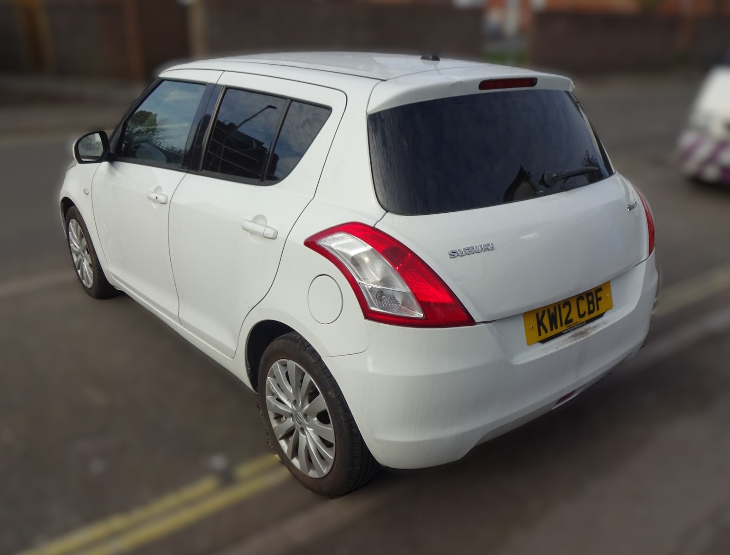 Used Suzuki Swift 2012 for sale - 77709169: Photo 15