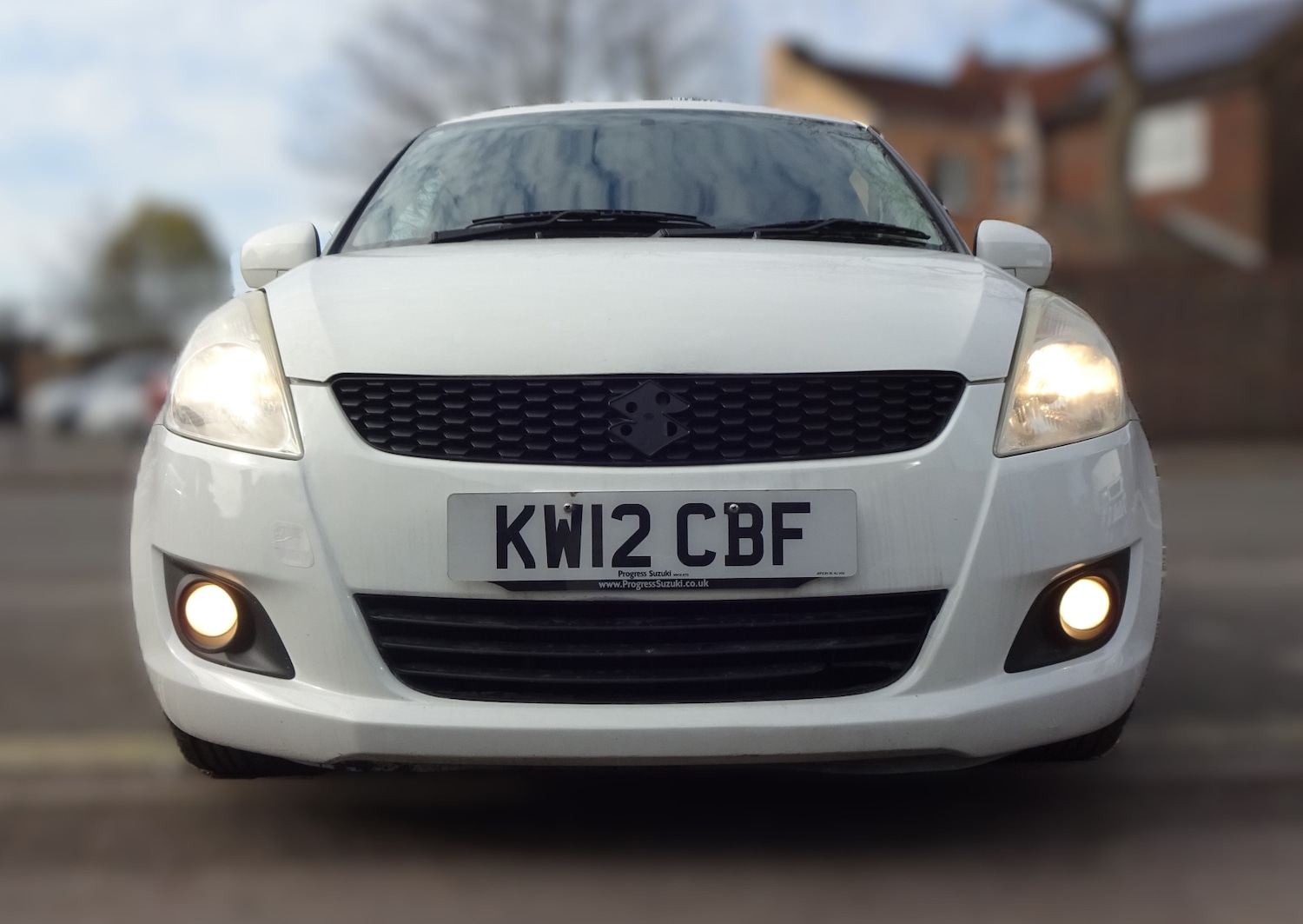 Used Suzuki Swift 2012 for sale - 77709169: Photo 3