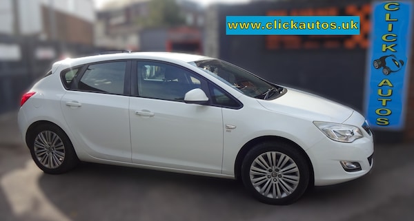Used Vauxhall Astra 2011 for sale - 75676434: Photo 1
