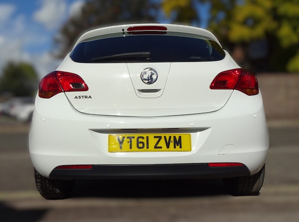 Used Vauxhall Astra 2011 for sale - 75676434: Photo 7