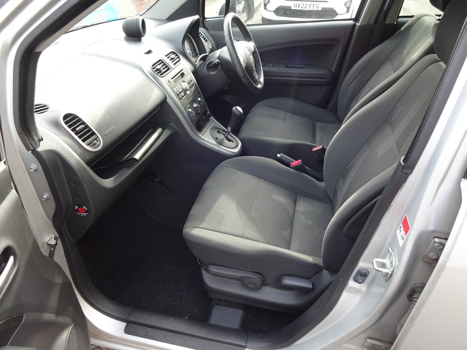 Used Vauxhall Agila 2010 for sale - 76347091: Photo 12