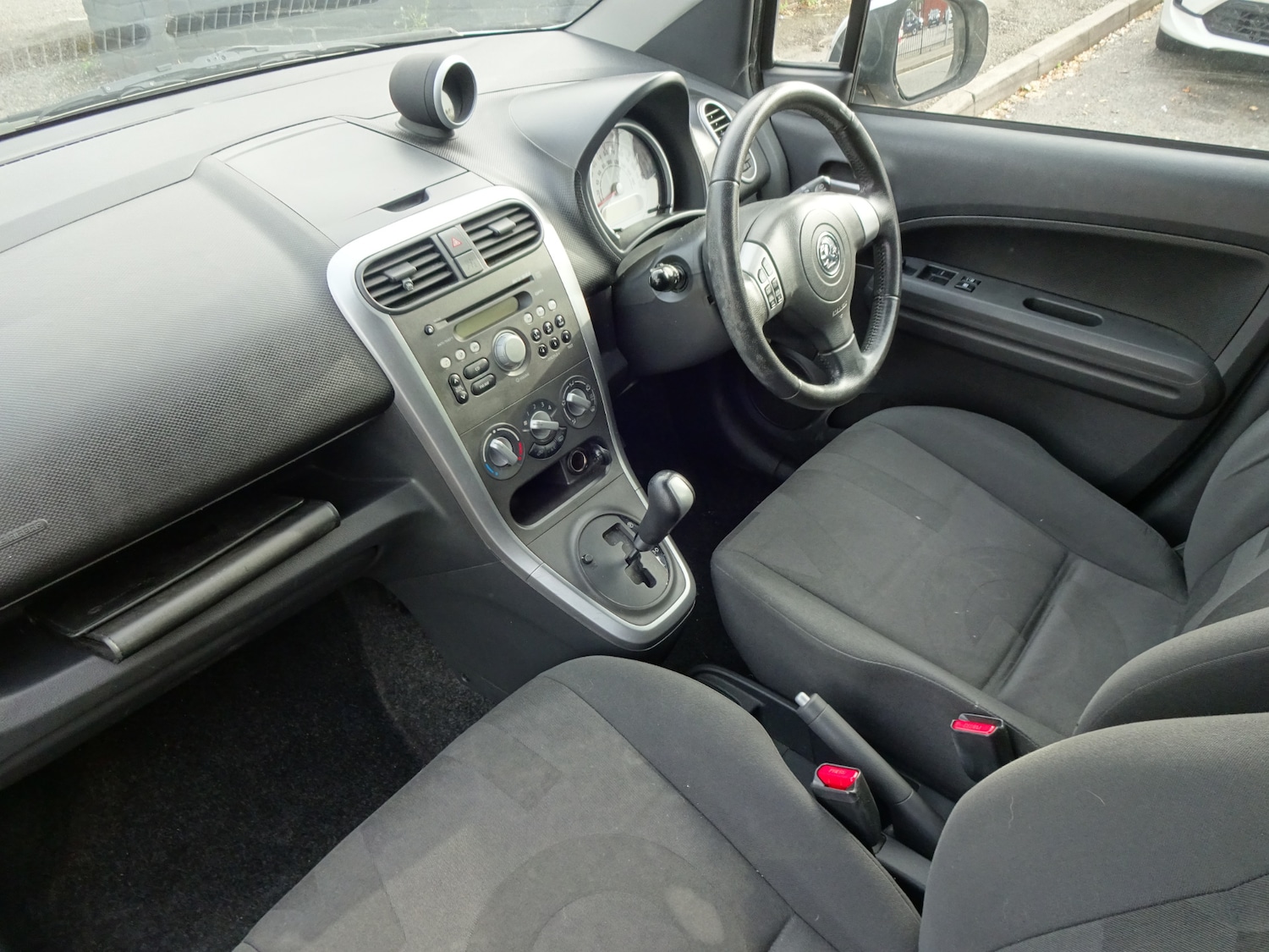 Used Vauxhall Agila 2010 for sale - 76347091: Photo 13