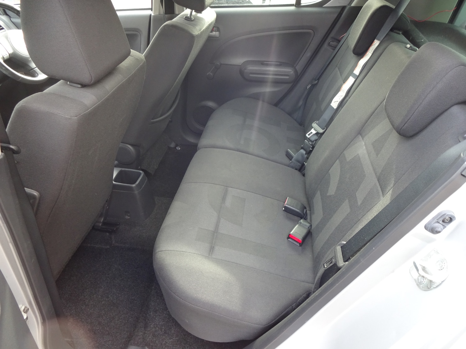 Used Vauxhall Agila 2010 for sale - 76347091: Photo 15
