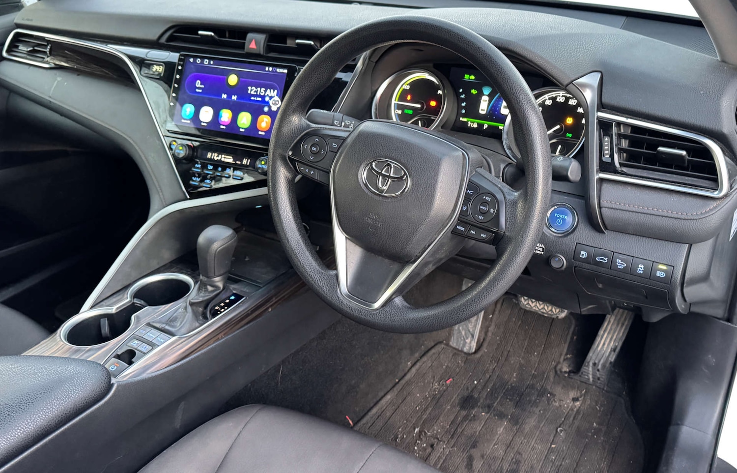 Used Toyota Camry 2025 for sale - 77607900: Photo 2