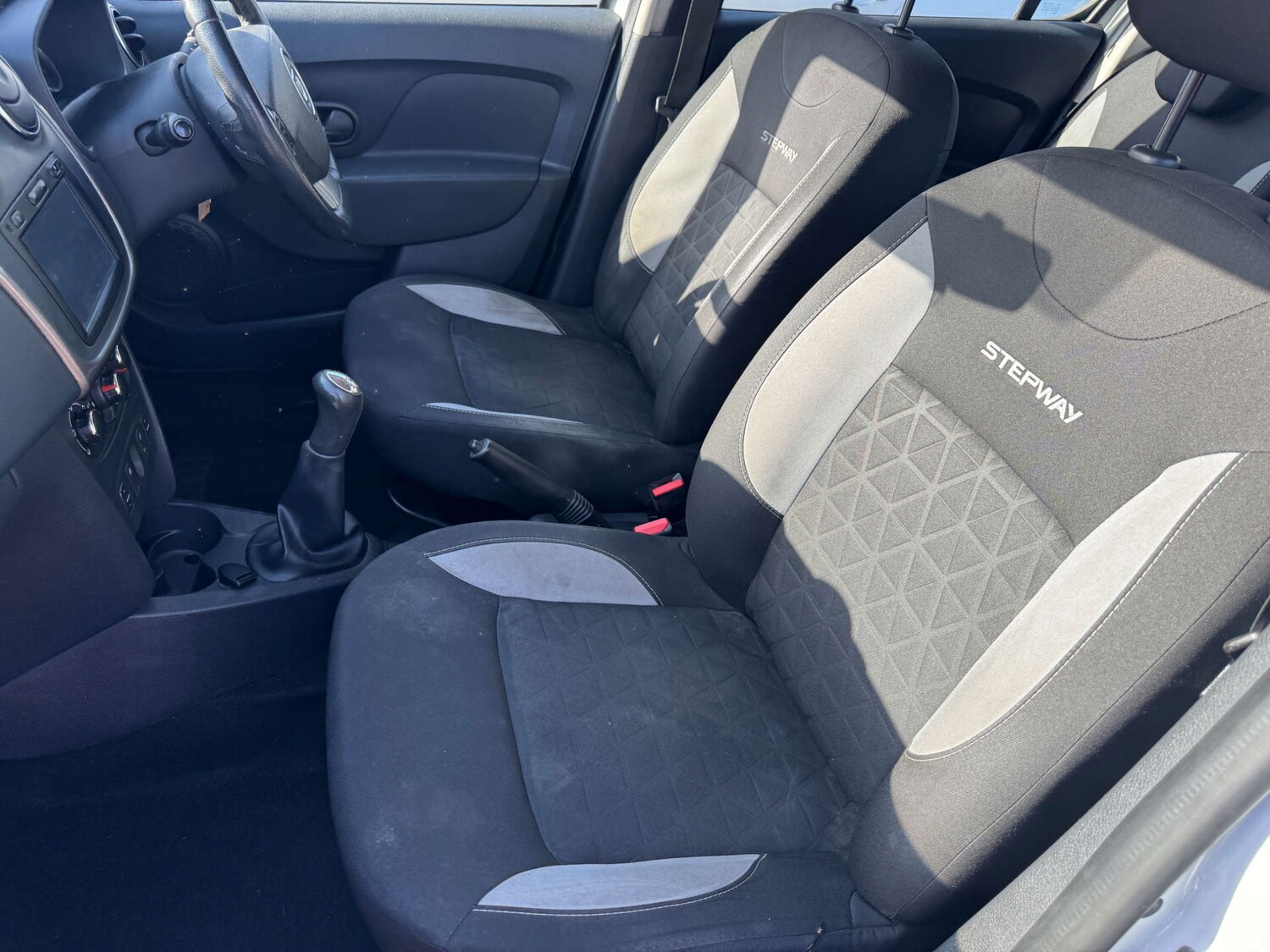 Used Dacia Sandero Stepway 2015 for sale - 78167939: Photo 14