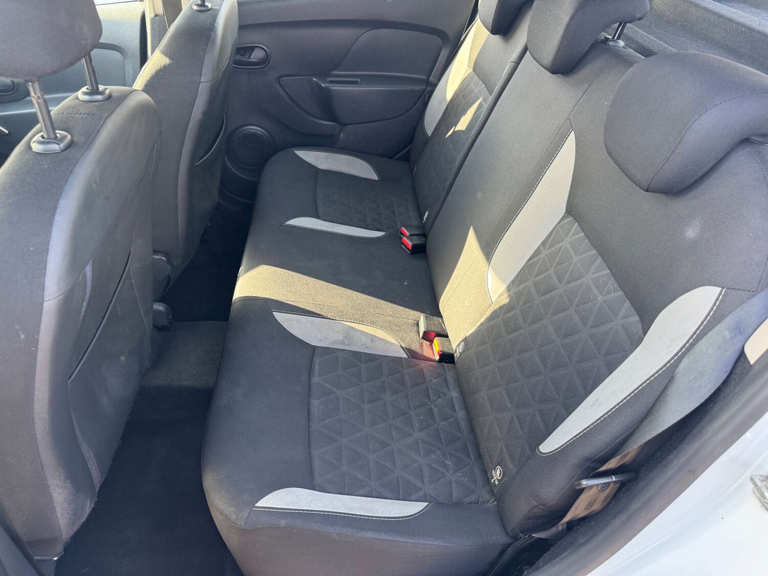 Used Dacia Sandero Stepway 2015 for sale - 78167939: Photo 16