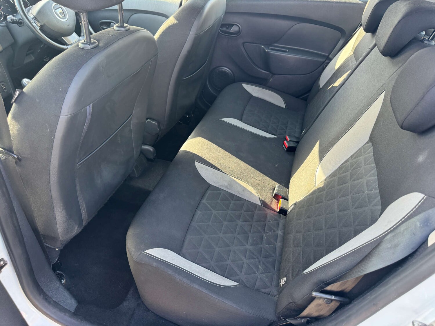 Used Dacia Sandero Stepway 2015 for sale - 78167939: Photo 17