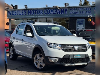Used Dacia Sandero Stepway 2015 for sale - 78167939: Photo