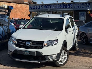 Used Dacia Sandero Stepway 2015 for sale - 78167939: Photo
