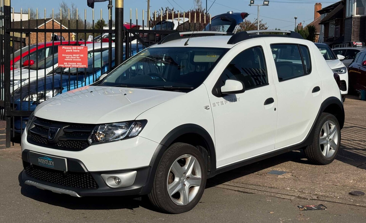 Used Dacia Sandero Stepway 2015 for sale - 78167939: Photo 8