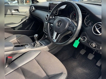 Used Mercedes-Benz A-Class 2014 for sale - 78900811: Photo