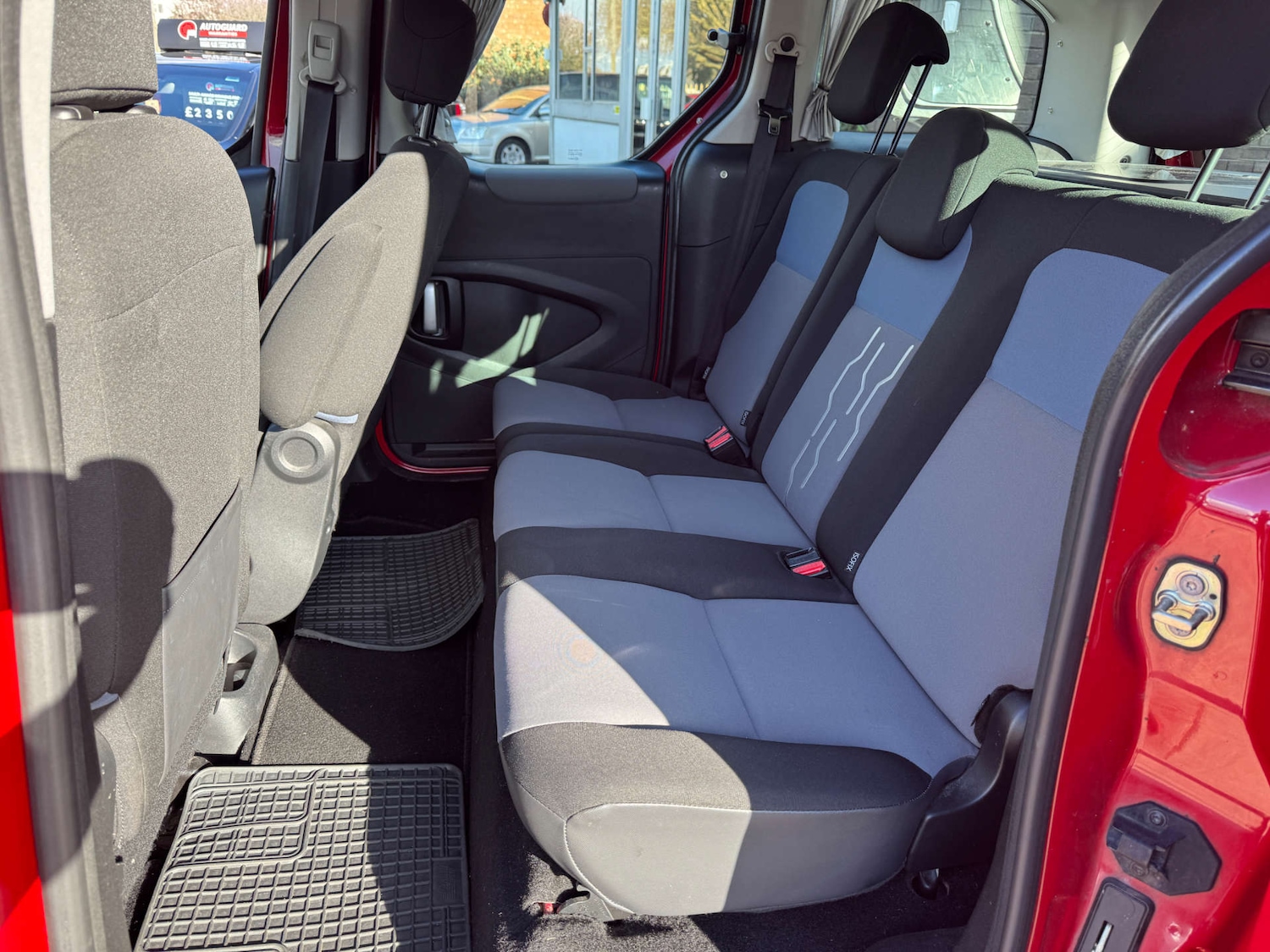 Used Peugeot Partner Tepee 2012 for sale - 77705771: Photo 19