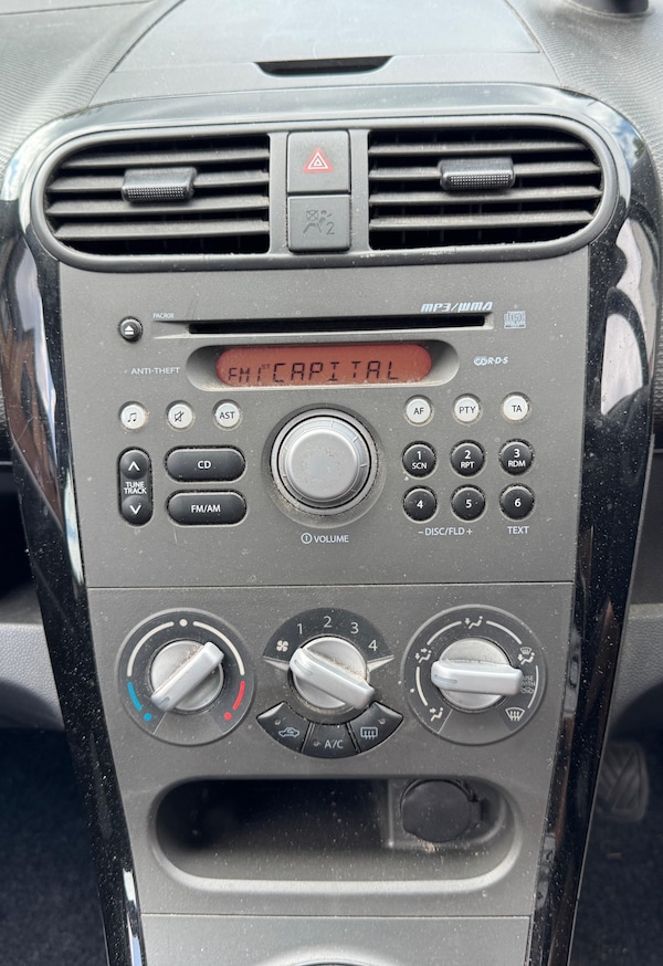 Used Suzuki Splash 2014 for sale - 75187339: Photo 18