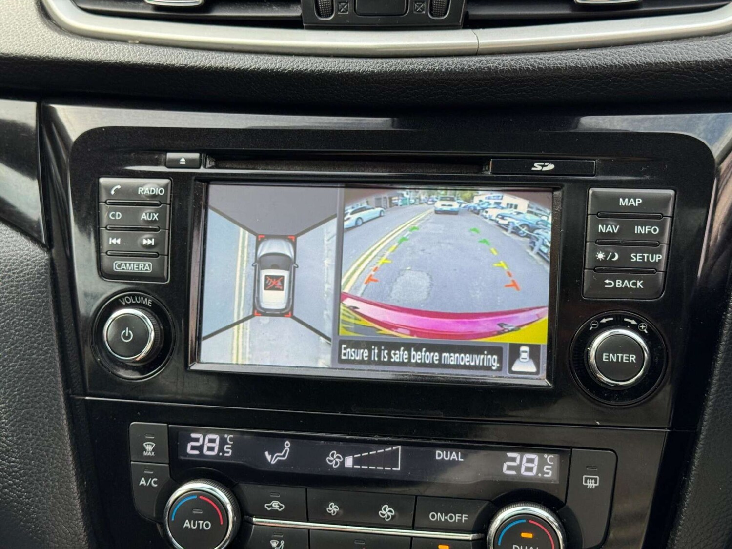 Used Nissan Qashqai 2016 for sale - 77607870: Photo 30