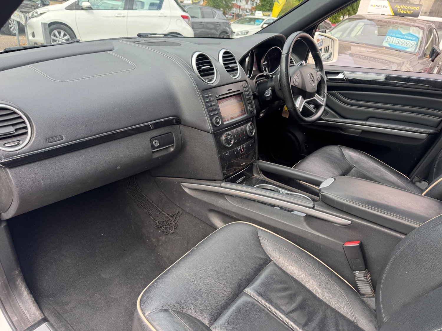 Used Mercedes-Benz M-Class 2011 for sale - 76122975: Photo 18
