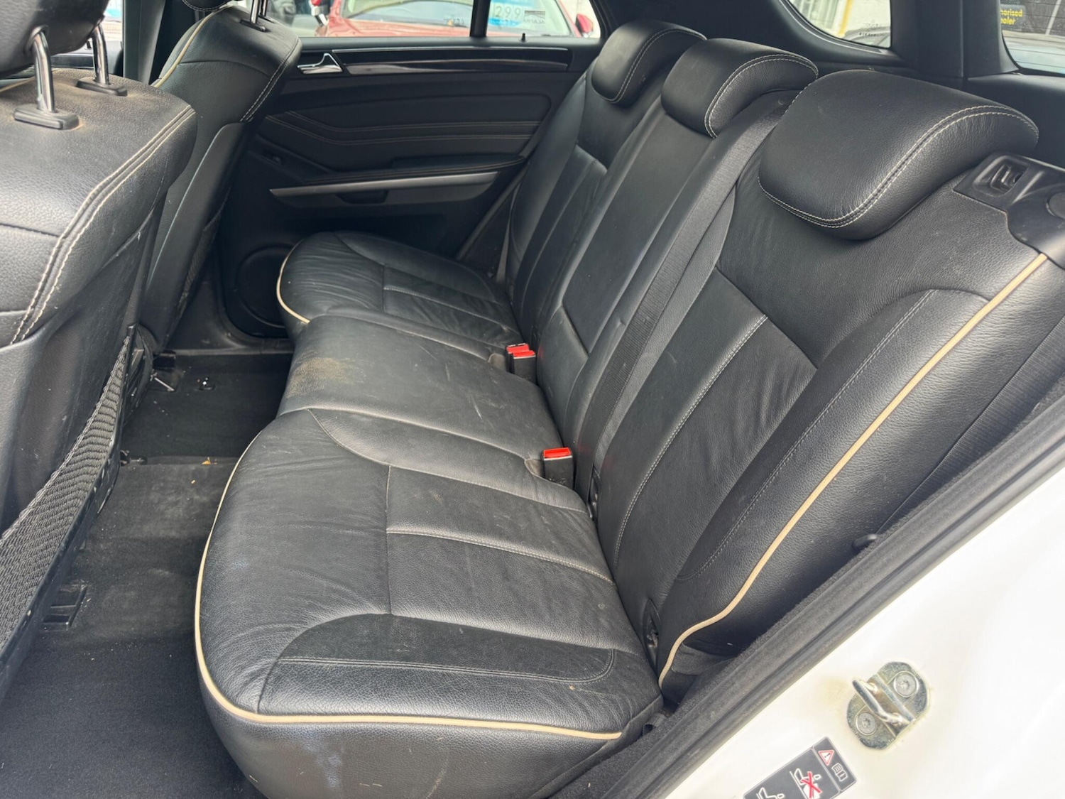 Used Mercedes-Benz M-Class 2011 for sale - 76122975: Photo 19
