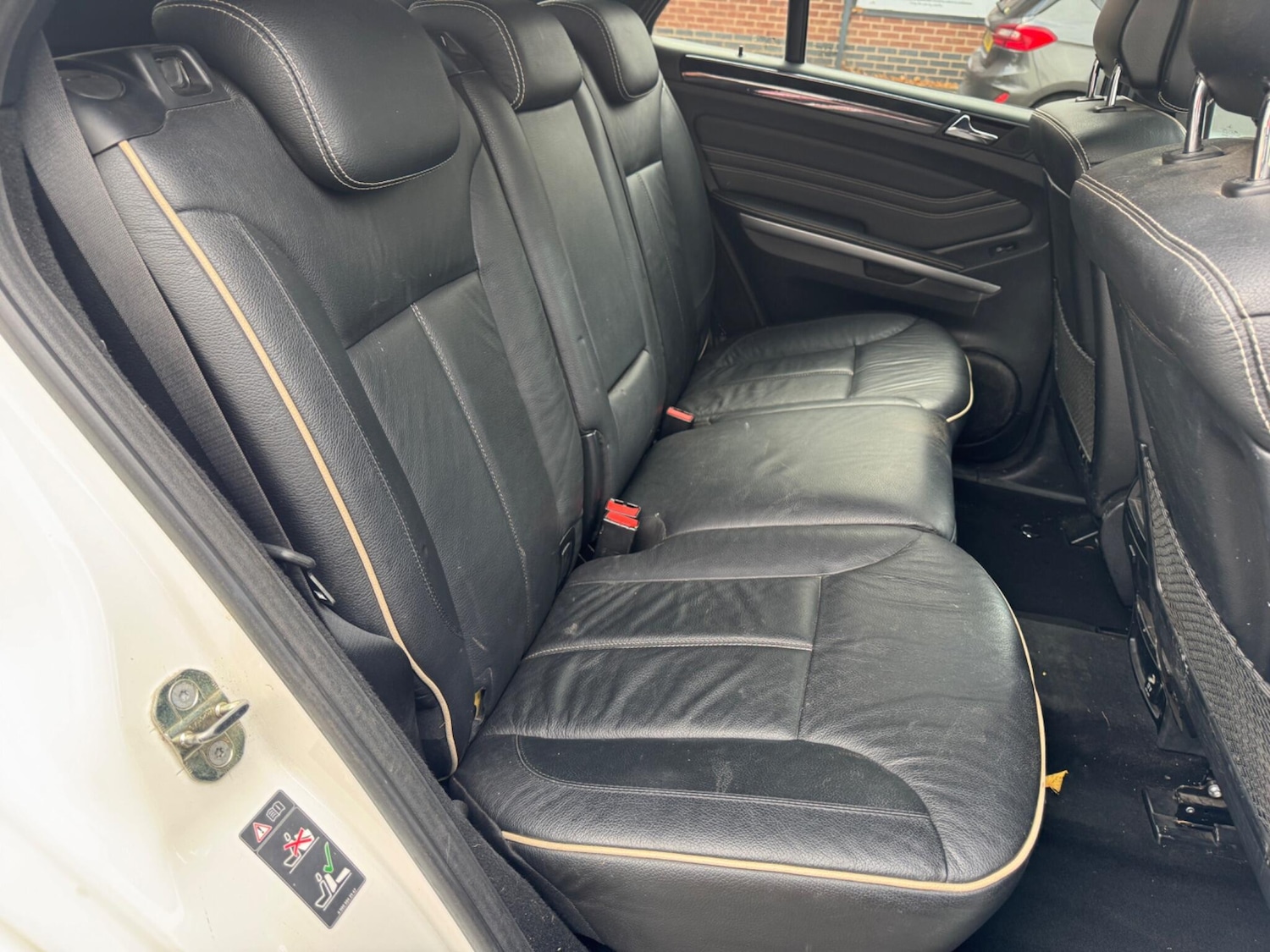 Used Mercedes-Benz M-Class 2011 for sale - 76122975: Photo 20