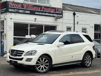 Used Mercedes-Benz M-Class 2011 for sale - 76122975: Photo