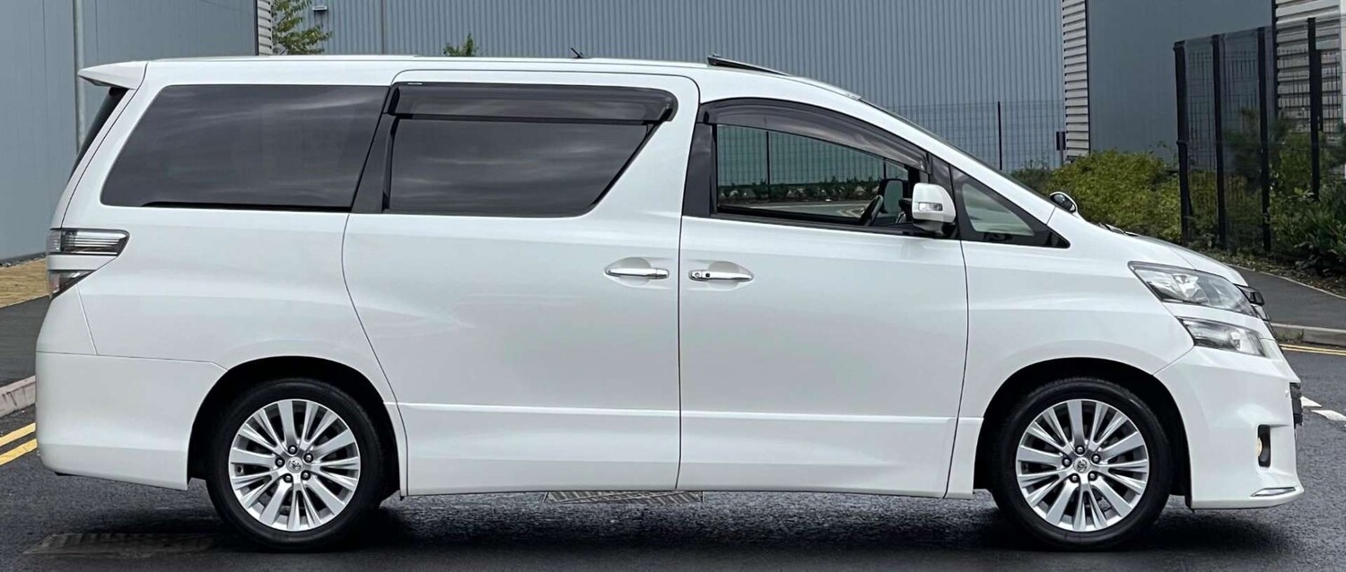 Used Toyota Vellfire 2023 for sale - 77607866: Photo 11