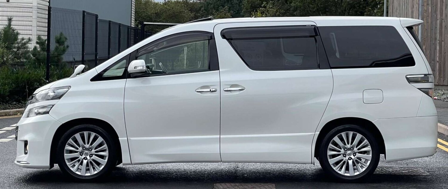 Used Toyota Vellfire 2023 for sale - 77607866: Photo 15