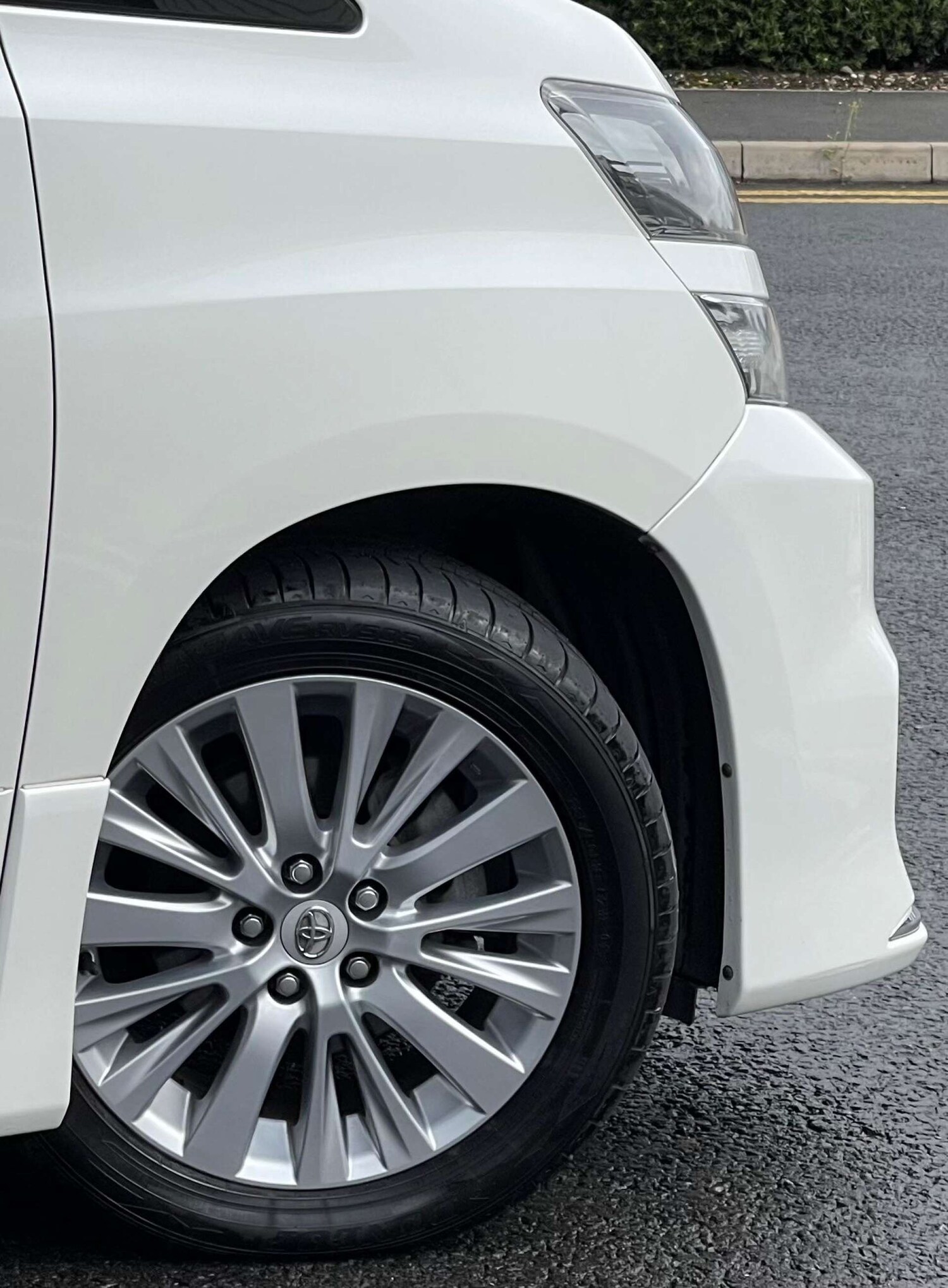 Used Toyota Vellfire 2023 for sale - 77607866: Photo 29