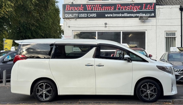 Used Toyota Alphard 2025 for sale - 76215521: Photo 7