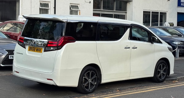Used Toyota Alphard 2025 for sale - 76215521: Photo 8
