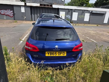 Used Peugeot 308 2015 for sale - 78910050: Photo