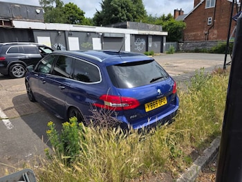 Used Peugeot 308 2015 for sale - 78910050: Photo
