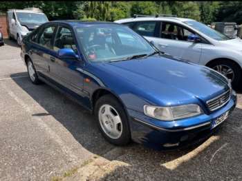 (R) - 2.0i SE 4dr (sun roof, a/c)