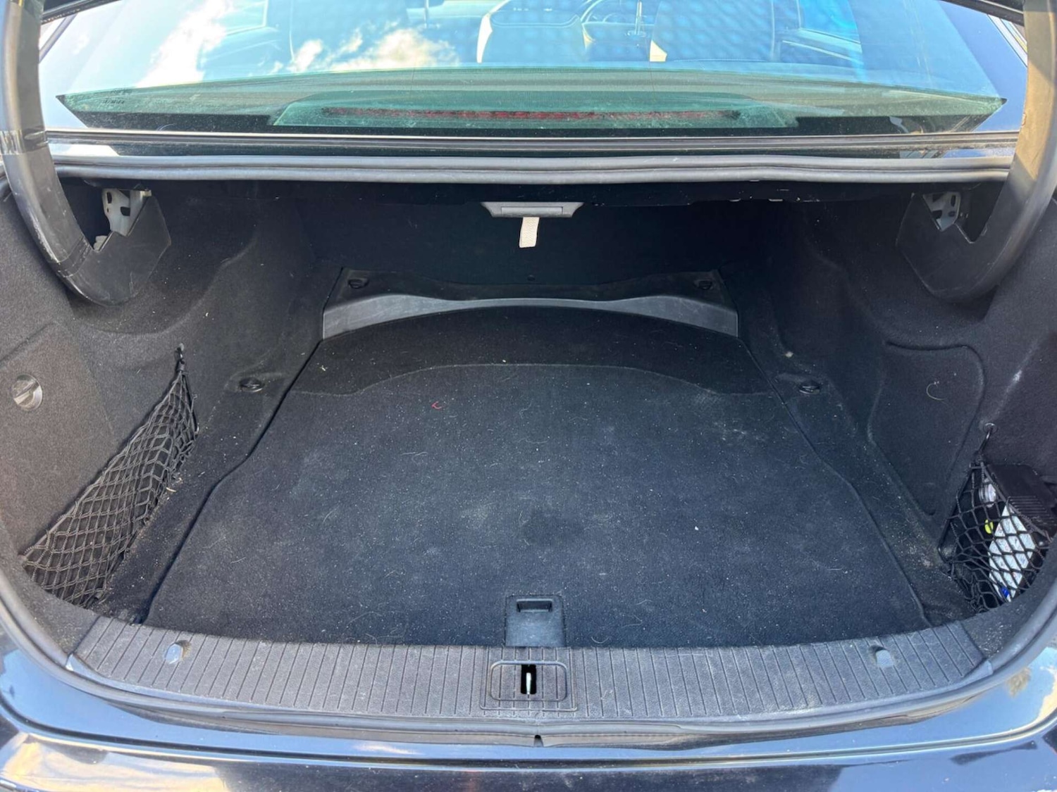 Used Mercedes-Benz E Class 2009 for sale - 77607873: Photo 15