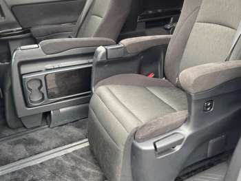 Used Toyota Vellfire 2012 for sale - 74799153: Photo