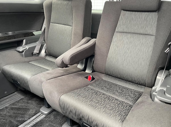 Used Toyota Vellfire 2023 for sale - 74799153: Photo 41