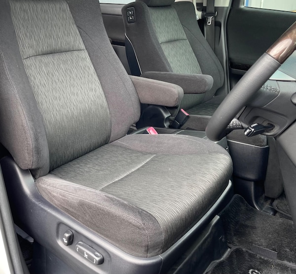 Used Toyota Vellfire 2023 for sale - 74799153: Photo 50