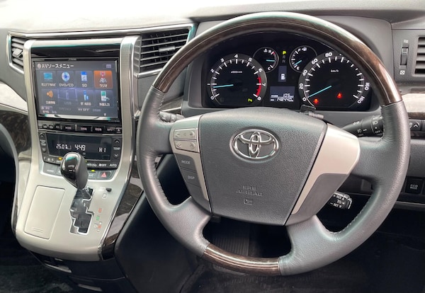 Used Toyota Vellfire 2023 for sale - 74799153: Photo 62